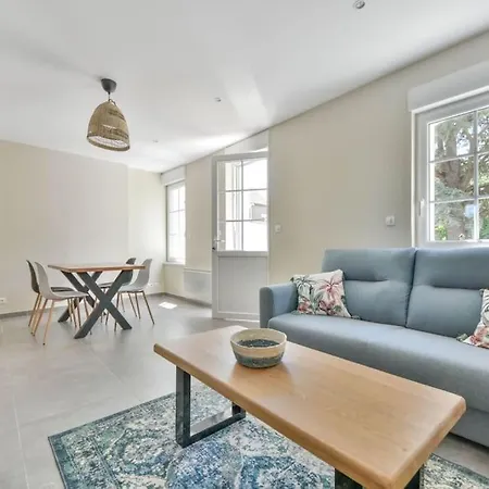 4 Personnes Entree Le Touquet Avec Terrasse Et Jardin *